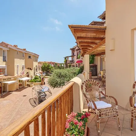 Casa Olivastra * 포르투 세르보